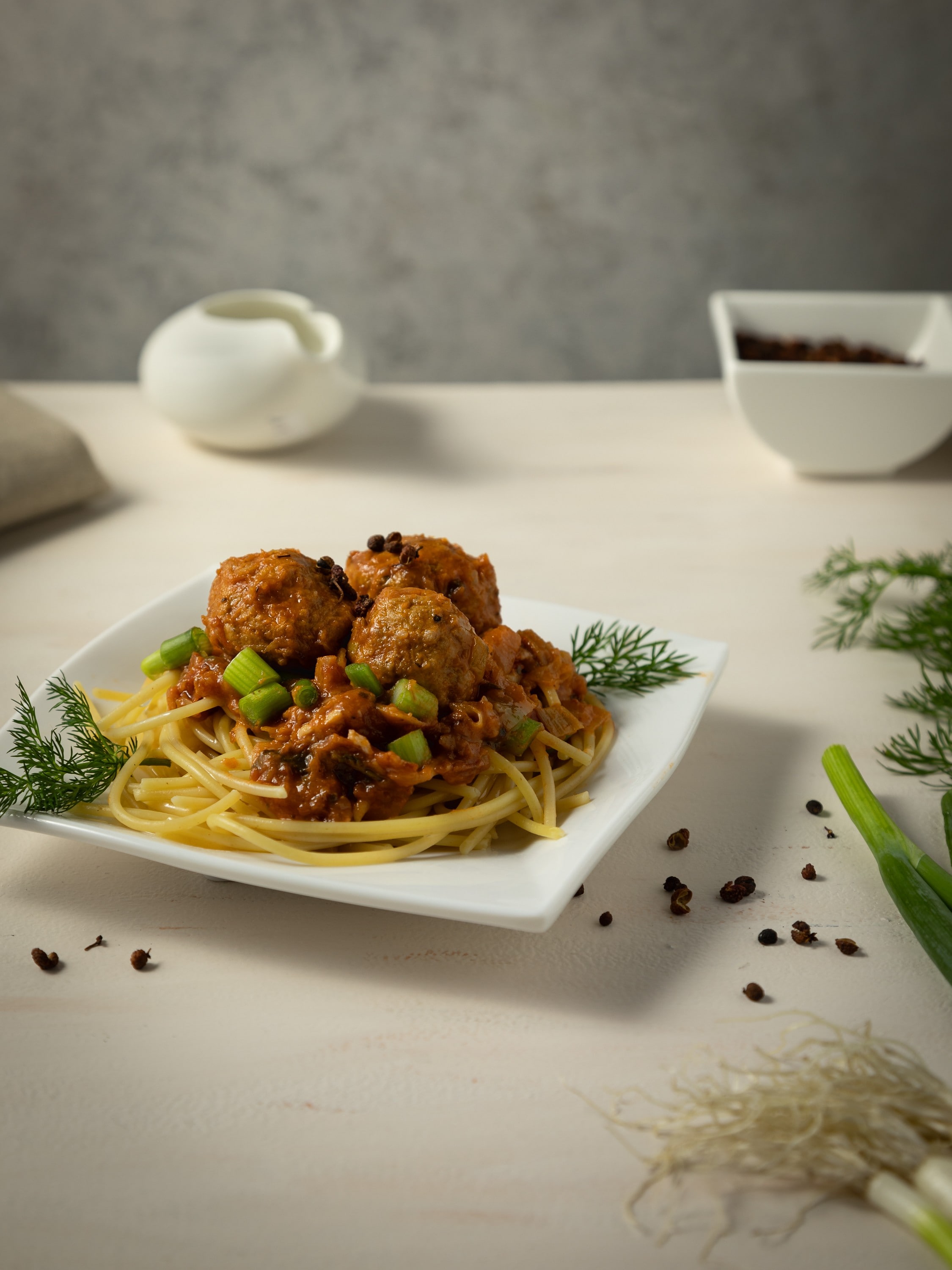 Fresh airy photograph of Spaghetti and Meatballs.